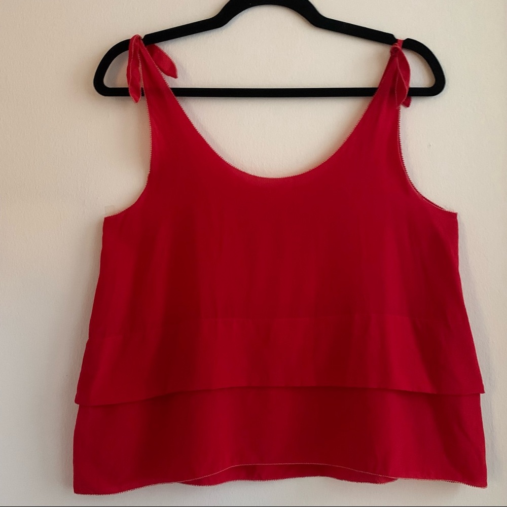 Club Monaco Red Sleeveless Silk Tiered Blouse, S